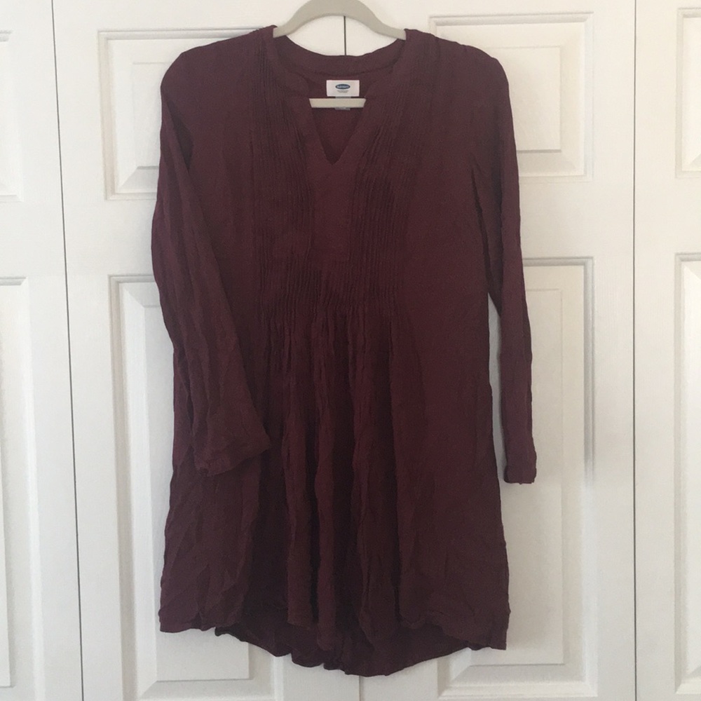 Old Navy Maroon pleated dress